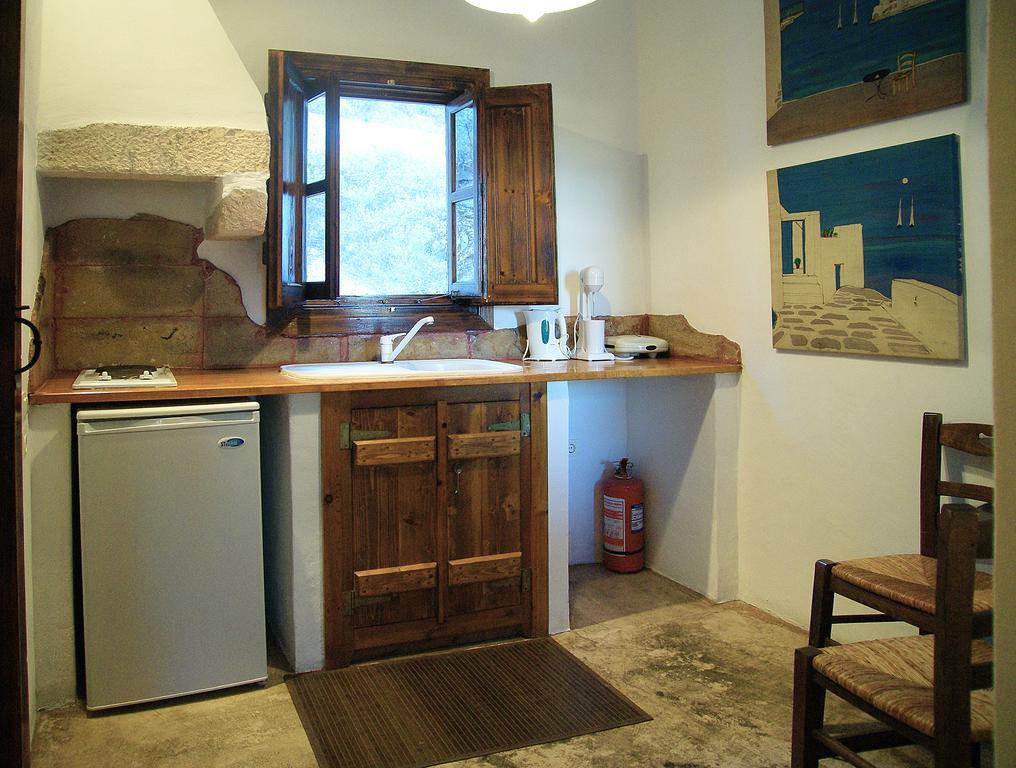 Kalderimi Studios Patmos Town Ruang foto