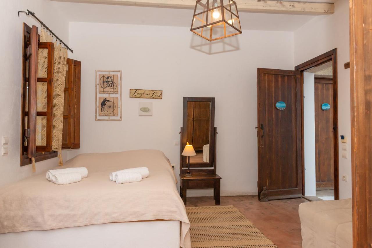 Kalderimi Studios Patmos Town Bagian luar foto