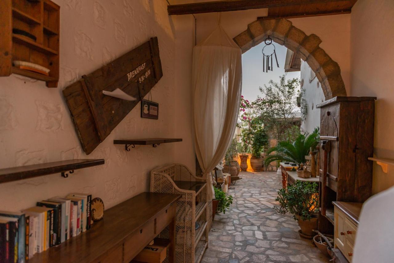 Kalderimi Studios Patmos Town Bagian luar foto