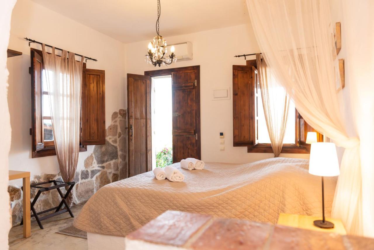 Kalderimi Studios Patmos Town Bagian luar foto
