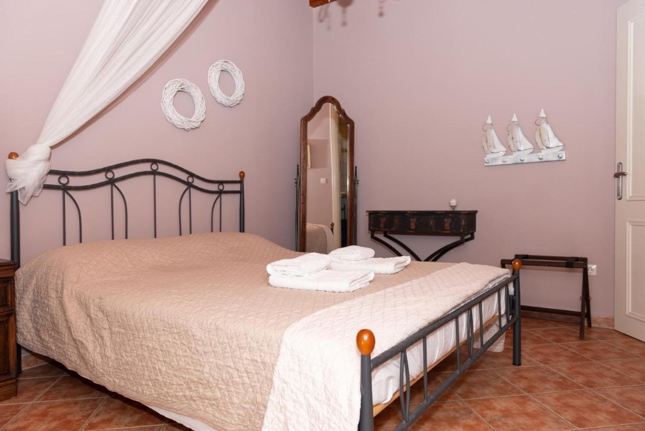Kalderimi Studios Patmos Town Bagian luar foto