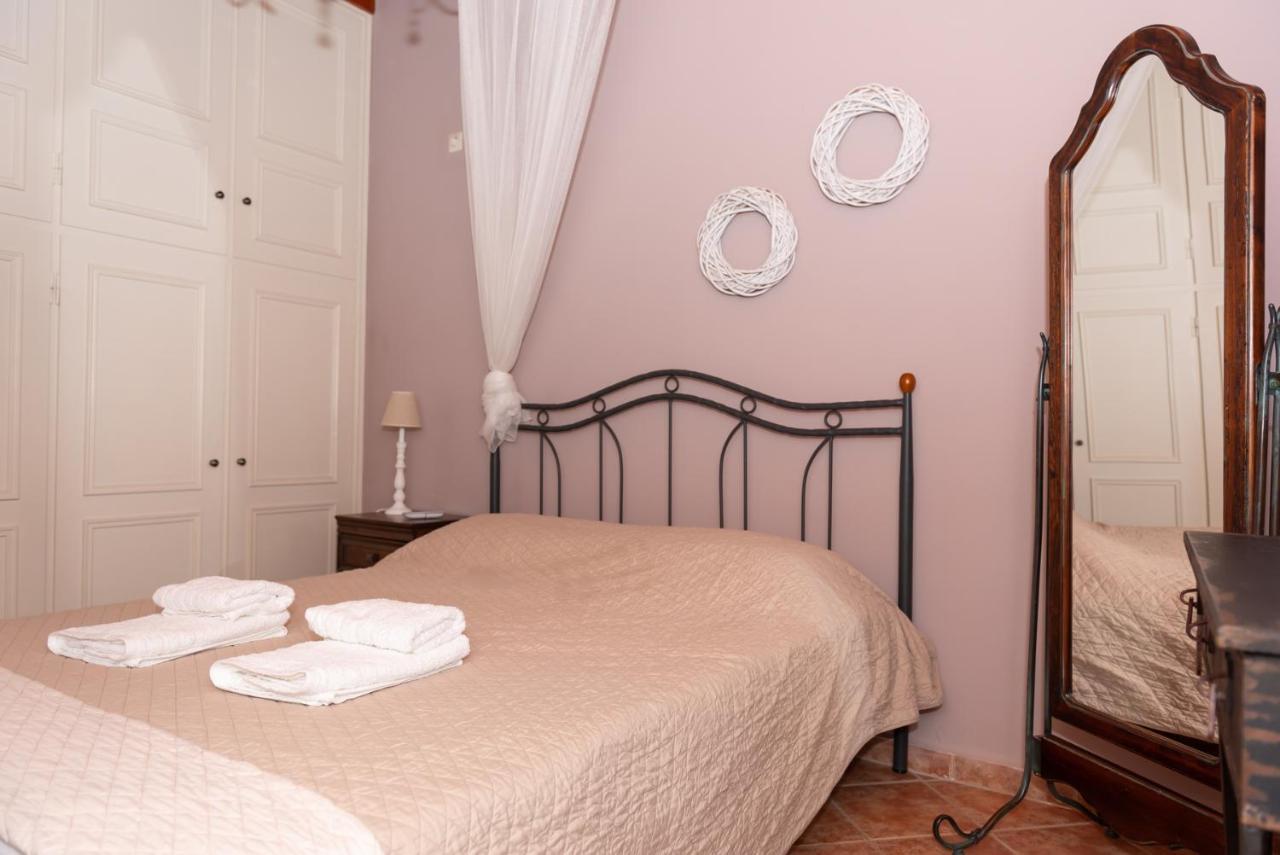 Kalderimi Studios Patmos Town Bagian luar foto
